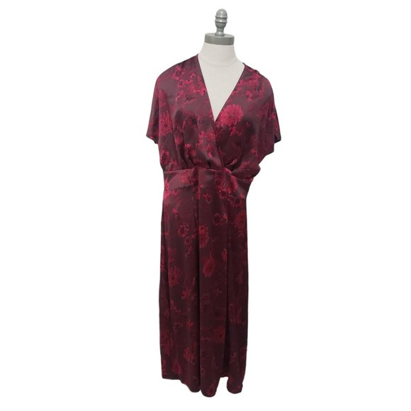 CT769 Chelsea.28 NWT Ladies Burgundy Short Sleeve dress - Picture 1 of 9